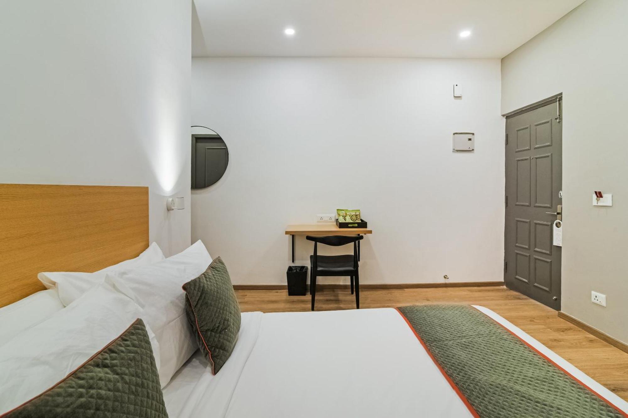Super Townhouse Xotel 첸나이 외부 사진